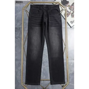 2026新品 ジーンズ BURBERRY バーバリー 限定版プリント登場! 商品画像 1