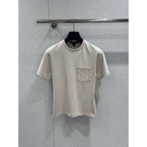 2026新品 半袖Tシャツ LOUIS VUITTON ルイヴィトン レトロ感漂うデザイン 商品画像 1