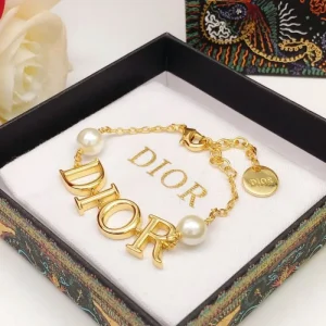 2026新品 ブレスレット DIOR ディオール 雑誌掲載で話題の人気アイテム 商品画像 1