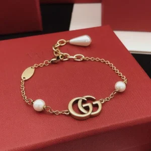 2026新品 ブレスレット GUCCI グッチ おしゃれ層から支持される定番作 商品画像 1