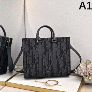 DIOR ディオール トートバッグ 2026新作 最短1週間でお届け 日本未入荷モデル 商品画像 1