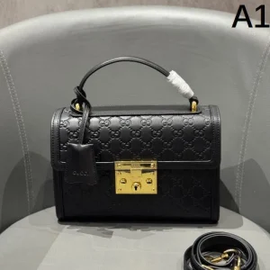 2026新品 トートバッグ GUCCI グッチ 飽きのこない タイムレスデザイン 商品画像 1