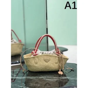 PRADA プラダ トートバッグ 2026新作 継続的に人気の定番モデル 商品画像 1