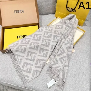 2026年新作 スカーフ FENDI フェンディ 完売続出の大人気アイテム 商品画像 1