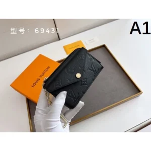 2026新品 コインケース LOUIS VUITTON ルイヴィトン 今季おすすめ 話題トレンドモデル 商品画像 1