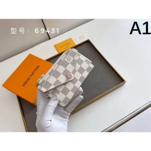 2026新品 コインケース LOUIS VUITTON ルイヴィトン マストバイ新入荷 人気定番作 商品画像 1