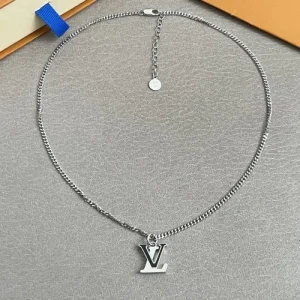 2026新品 ネックレス LOUIS VUITTON ルイヴィトン 大注目 国内完売の数量限定 商品画像 1