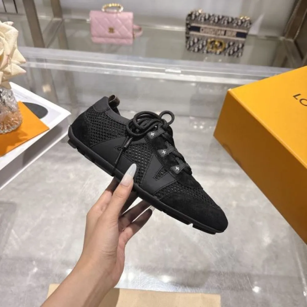 2026春夏新作 LOUIS VUITTON ルイヴィトン スニーカー ギフトにも最適なモデル 商品画像 5