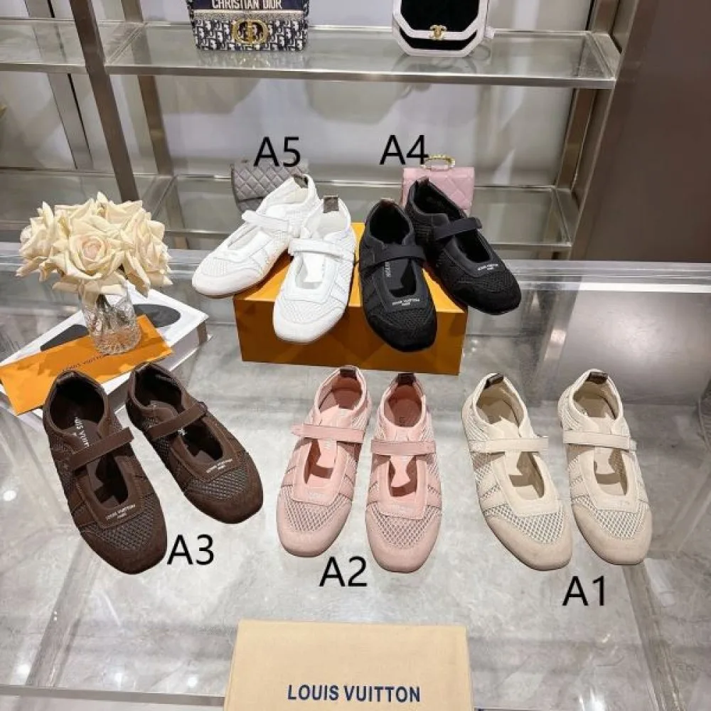 LOUIS VUITTON 2026SS ルイヴィトン スニーカー 定番人気アイテム 商品画像 1